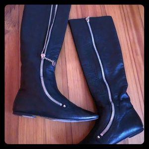 Gucci Black Leather Flat Boots Knee High Gold Zip